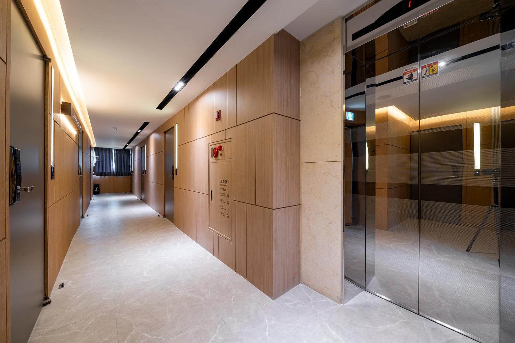 Urban Brown Hotel Chungju City Hall Exterior foto