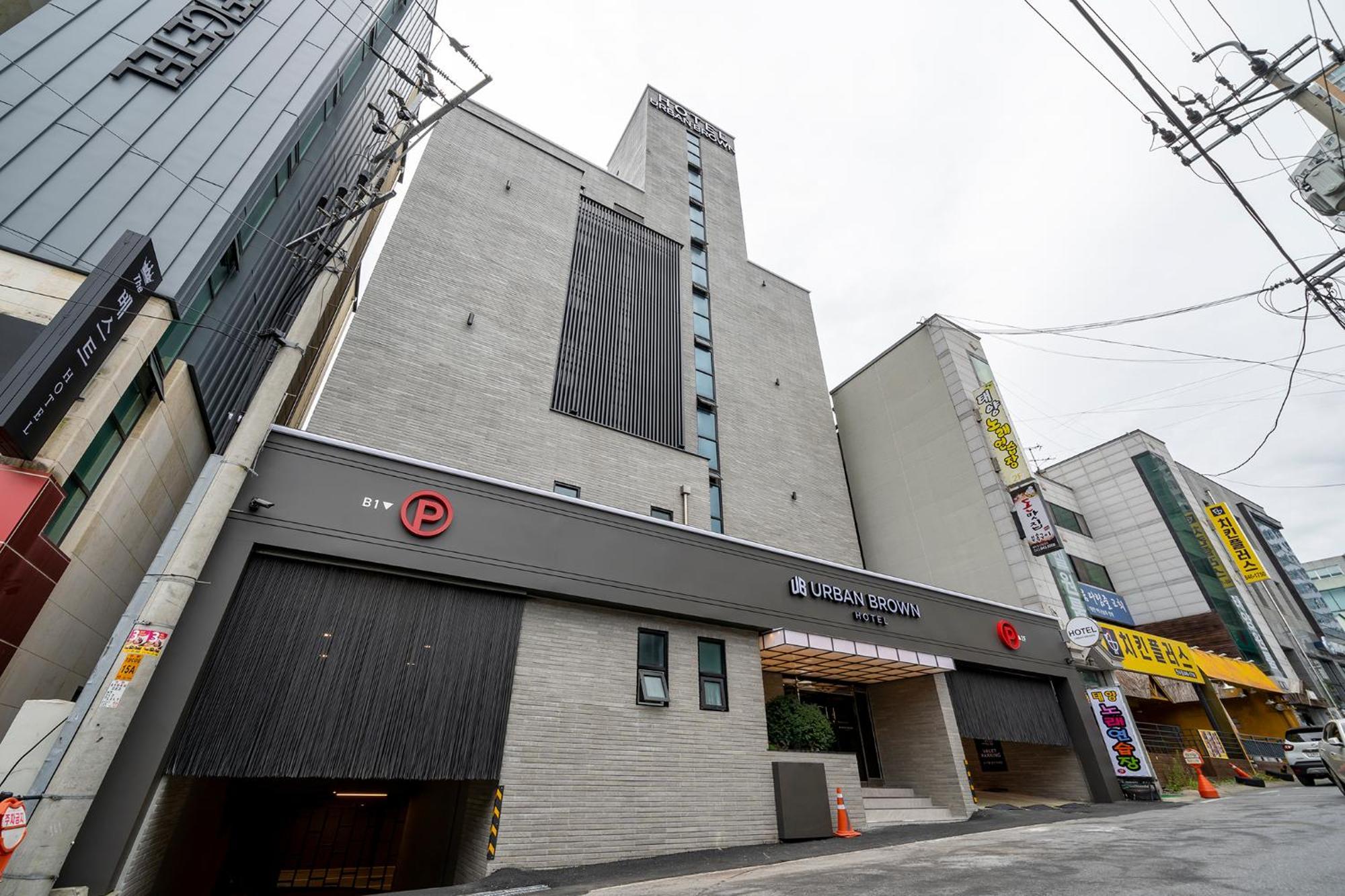Urban Brown Hotel Chungju City Hall Exterior foto